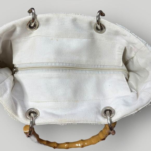 Love Pearl Hand-Beaded Beach Bag - Picture 7 of 12